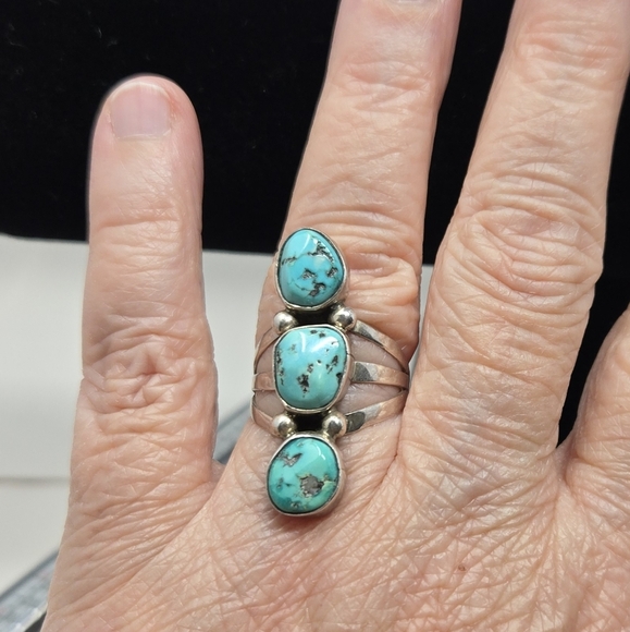 Vintage Native American Benson Boyd Sterling Silver Triple Turquoise Ring Sz 8 - Picture 5 of 8
